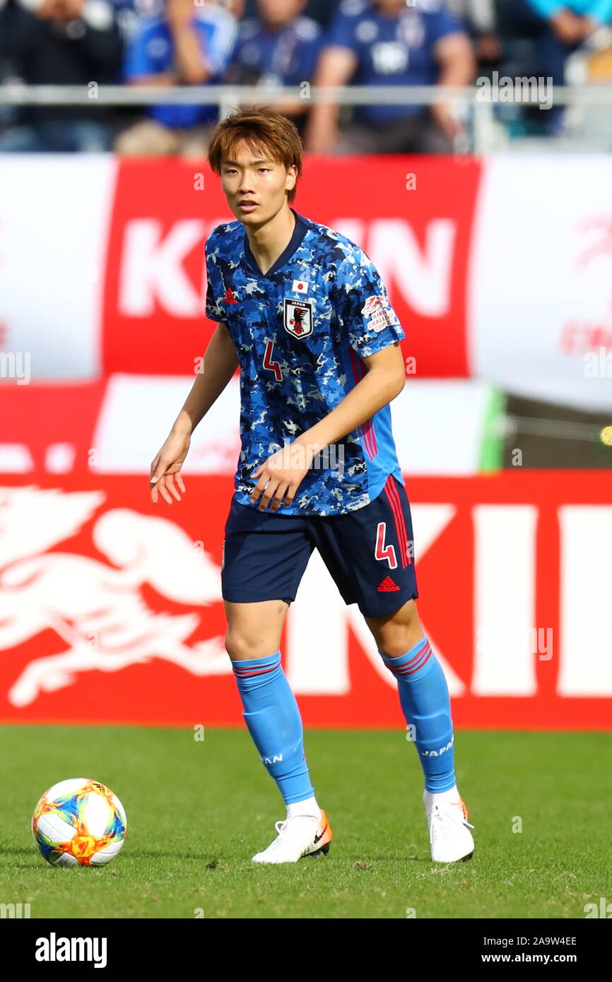 Hiroshima, Japan. 17. Nov, 2019. Ko Itakura (JPN) Fußball: kirin Challenge  Cup 2019 Match zwischen U-22 Japan 0-2 U-22 Kolumbien bei EDION Stadion Hiroshima  Hiroshima, Japan. Credit: Naoki Nishimura/LBA SPORT/Alamy leben Nachrichten