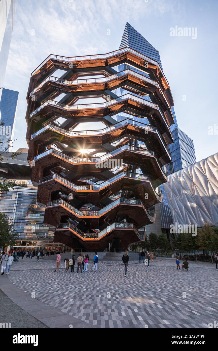 Das Schiff, ein Wahrzeichen Thomas Heatherwick Studio entwickelte Struktur im Hudson Yards Entwicklung, New York City, NY, USA Stockfoto