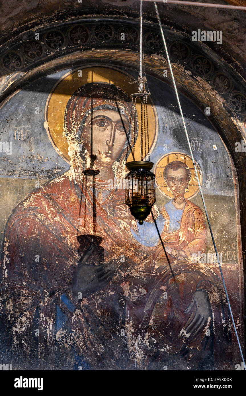 17 cen, Wandmalerei der Jungfrau und Kind an der Außenwand der Kirche Der Post-Byzantine Τσιατσιαπά Theotokou'', die Übernahme der Vir Stockfoto