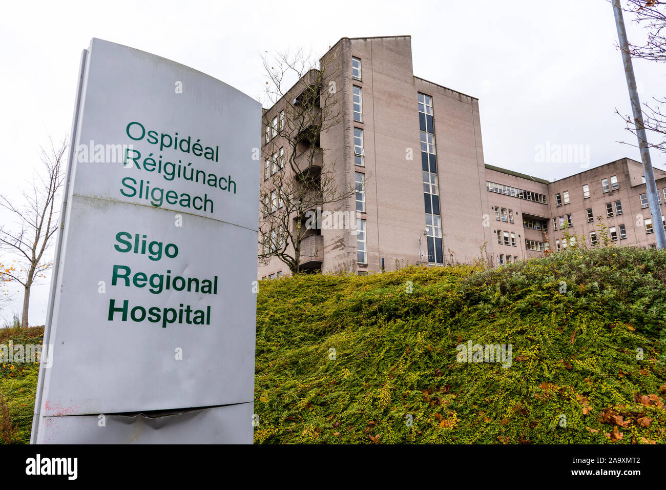 Eingang des Universitätsklinikums, Sligo County Sligo, Irland Stockfoto