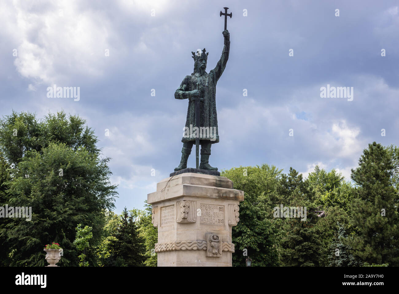 Statue von Stephen III von Moldawien am Eingang zum Central Park in Chisinau, der Hauptstadt der Republik Moldau Stockfoto