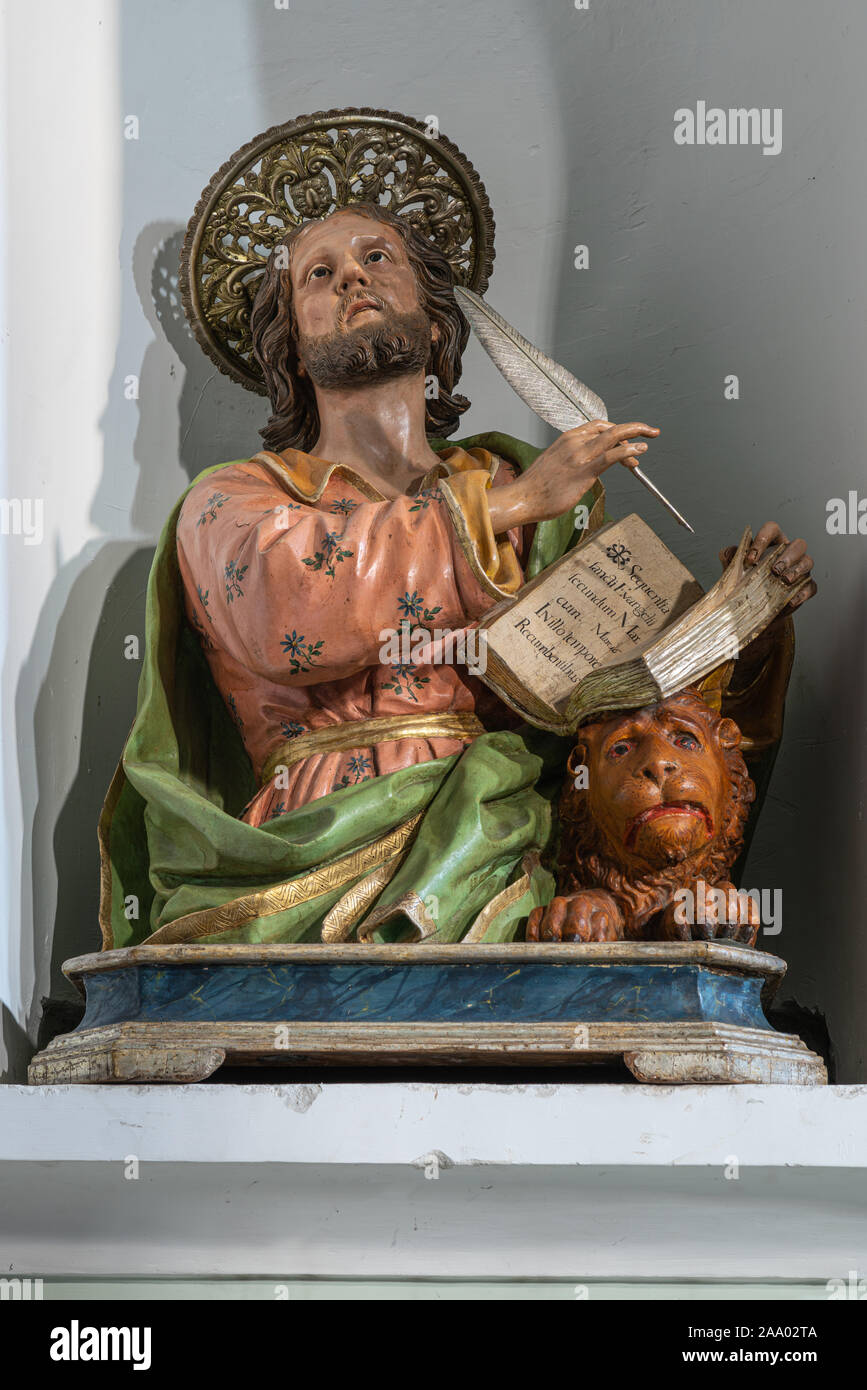 Statue des heiligen Markus, Mutterkirche des Evangelisten San Marco, Agnone, Isernie, Molise Stockfoto