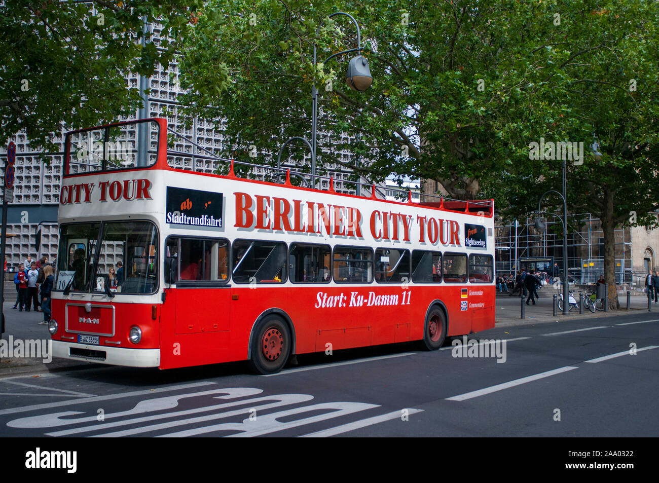 Berliner Stadtrundfahrt Sightseeing Tour mit dem Bus in die Innenstadt von Berlin, Deutschland, Europa Stockfoto