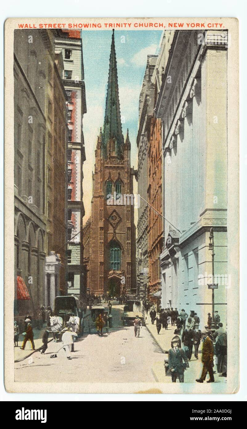 Postkarte der Trinity Church an der Wall Street und Broadway im unteren Manhattan, New York City, Manhattan Post Card Co, 1920 eingraviert. Von der New York Public Library. () Stockfoto