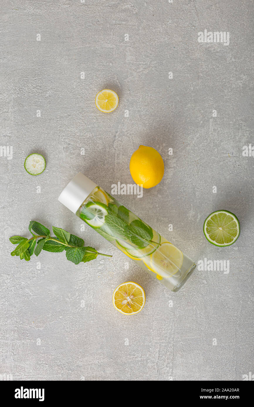 Apfelessig, entschlacken Obst, Saft, Saft, Obst Filter, Filter Wasser, Zitronensaft Stockfoto