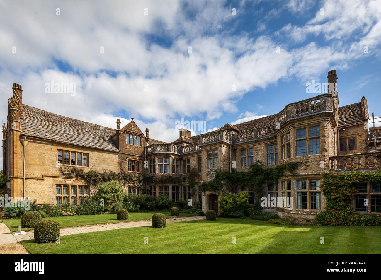 Mapperton Haus und Gärten, Dorset, England, UK. Die malerische Lage für Film 2015 von Thomas Hardys Roman, weit entfernt von der Hektik des Alltags. Stockfoto