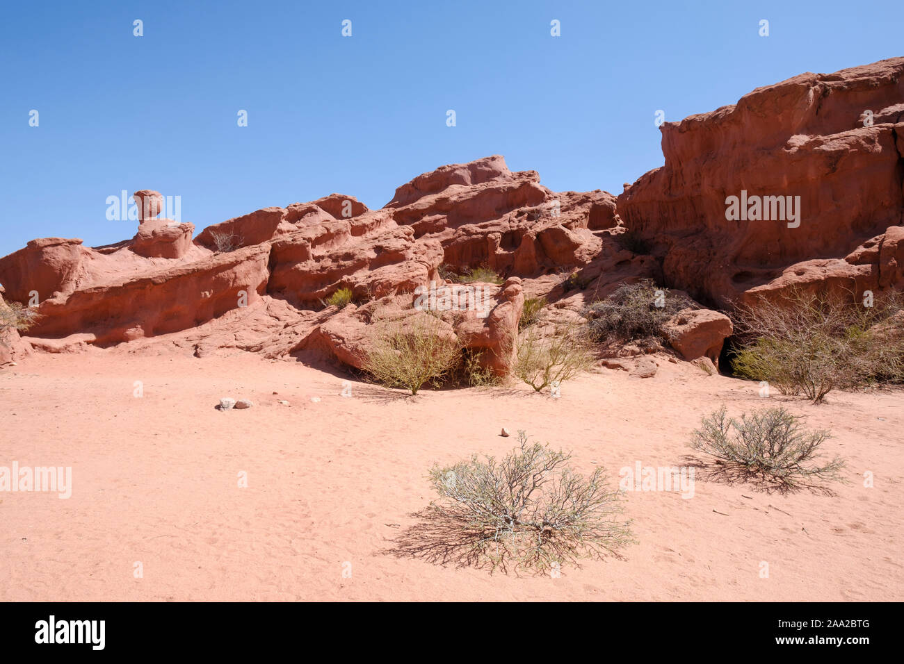 Los Colorados Bereich in der Quebrada de las Conchas, Cafayate, Argentinien Stockfoto