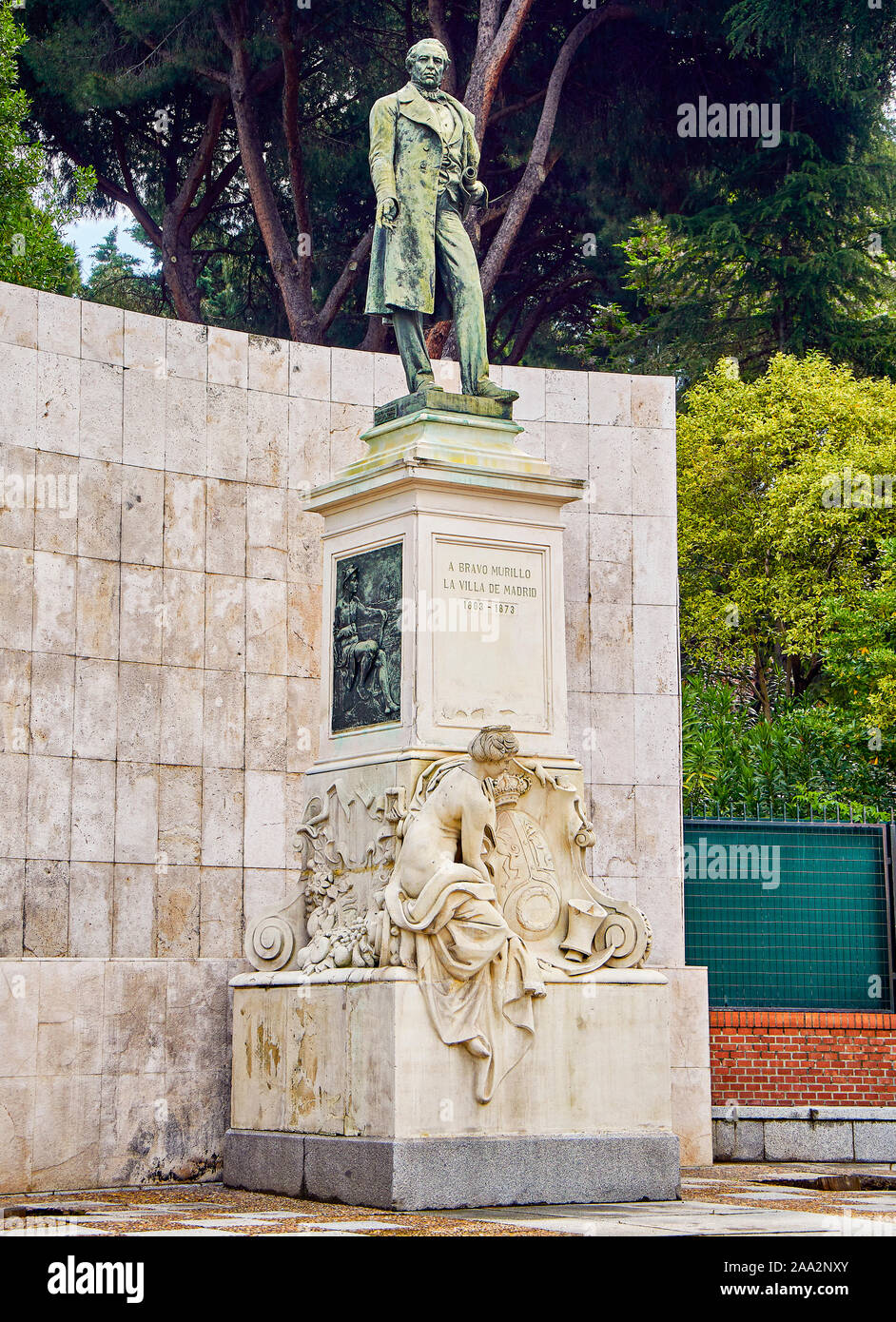 Denkmal für Bravo Murillo in der Bravo Murillo Straße. Madrid, Spanien. Stockfoto