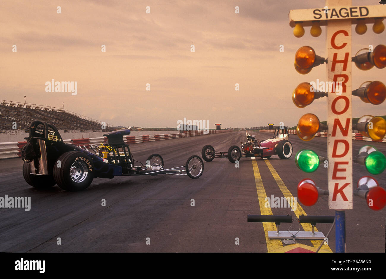 Vintage Dragster bei Avon Park Raceway Stratford-upon-Avon, Warwickshire, Großbritannien. 1993 Stockfoto