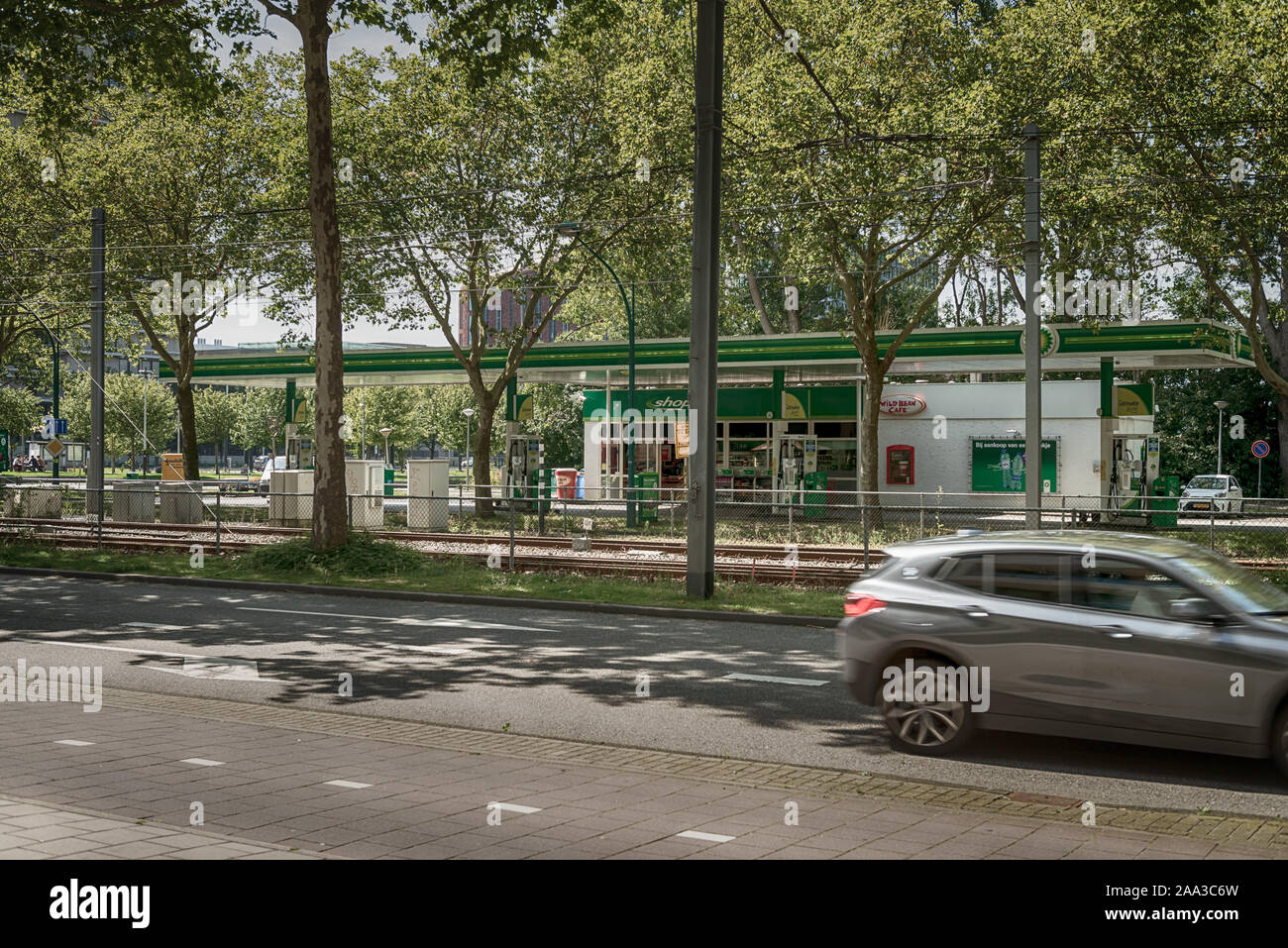 Amsterdam, Parnassusweg, Niederlande, 24.07.2019, BP-Tankstelle, zuidas, British Petroleum Stockfoto