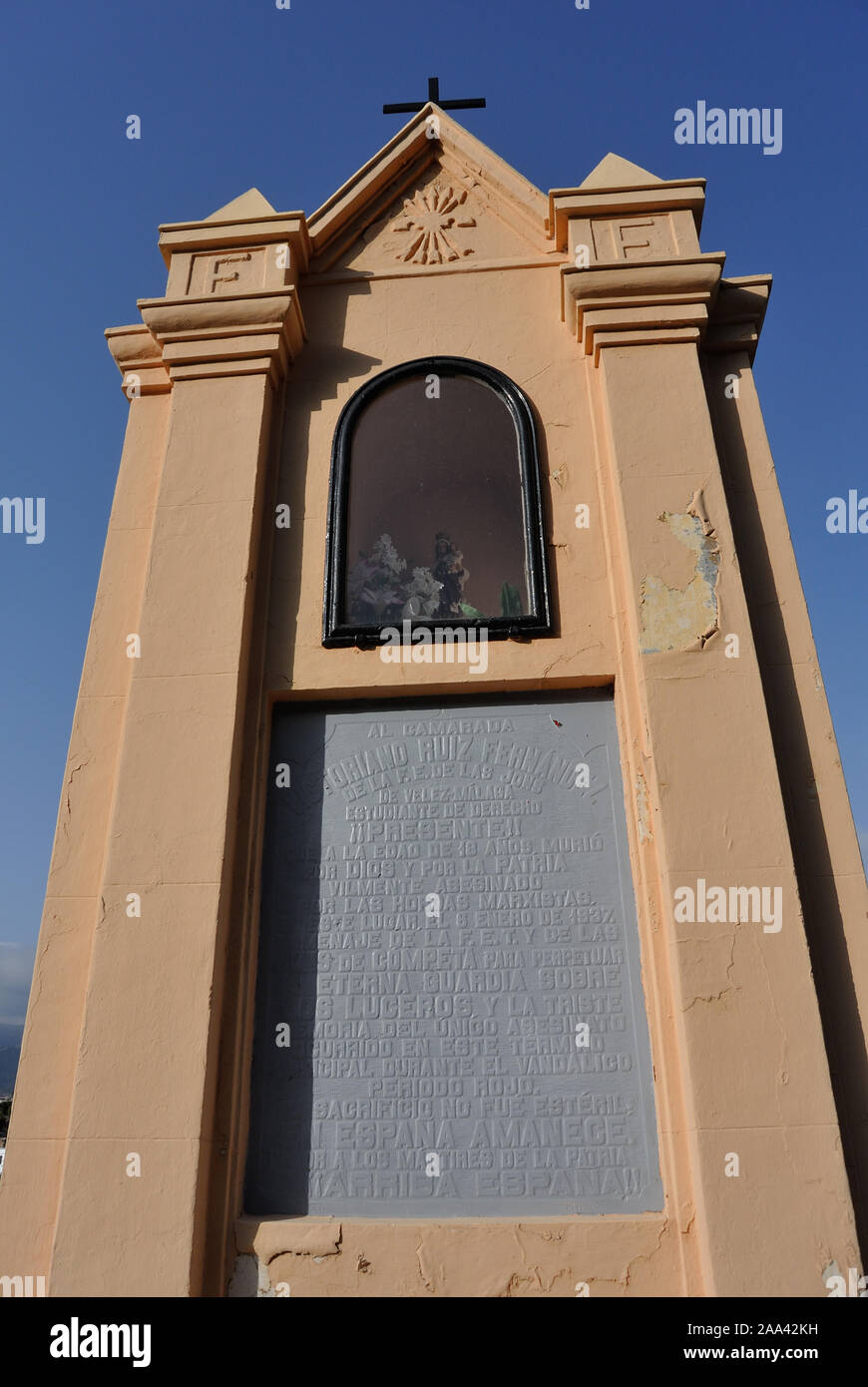 Ein illegales Denkmal der Faschisten für ein rassiertes Mitglied von Falange JONS von Competa, Málaga, Andalusien, Spanien Stockfoto