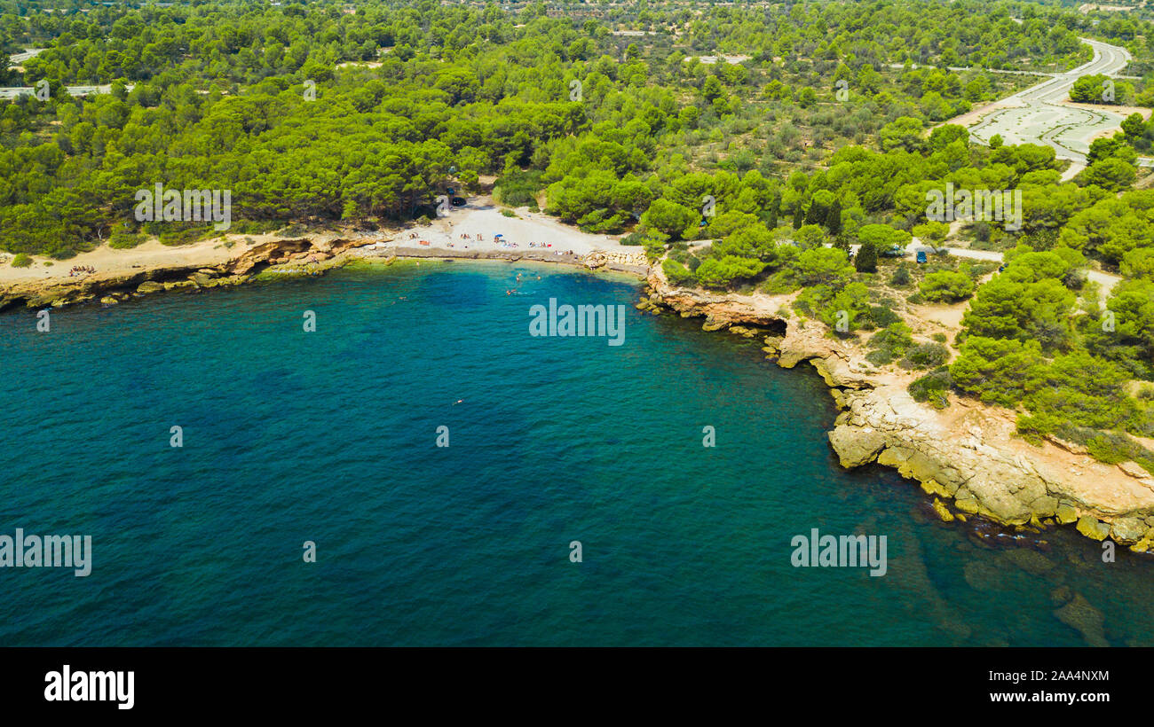 Luftaufnahme eines katalanischen Strand an der Costa Dorada (Provinz Tarragona). Reiseziel in Spanien Stockfoto