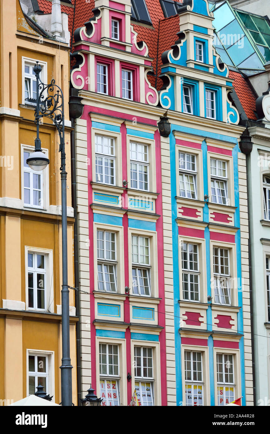 Traditionelle Häuser am Rynek (Marktplatz). Wroclaw, Polen Stockfoto