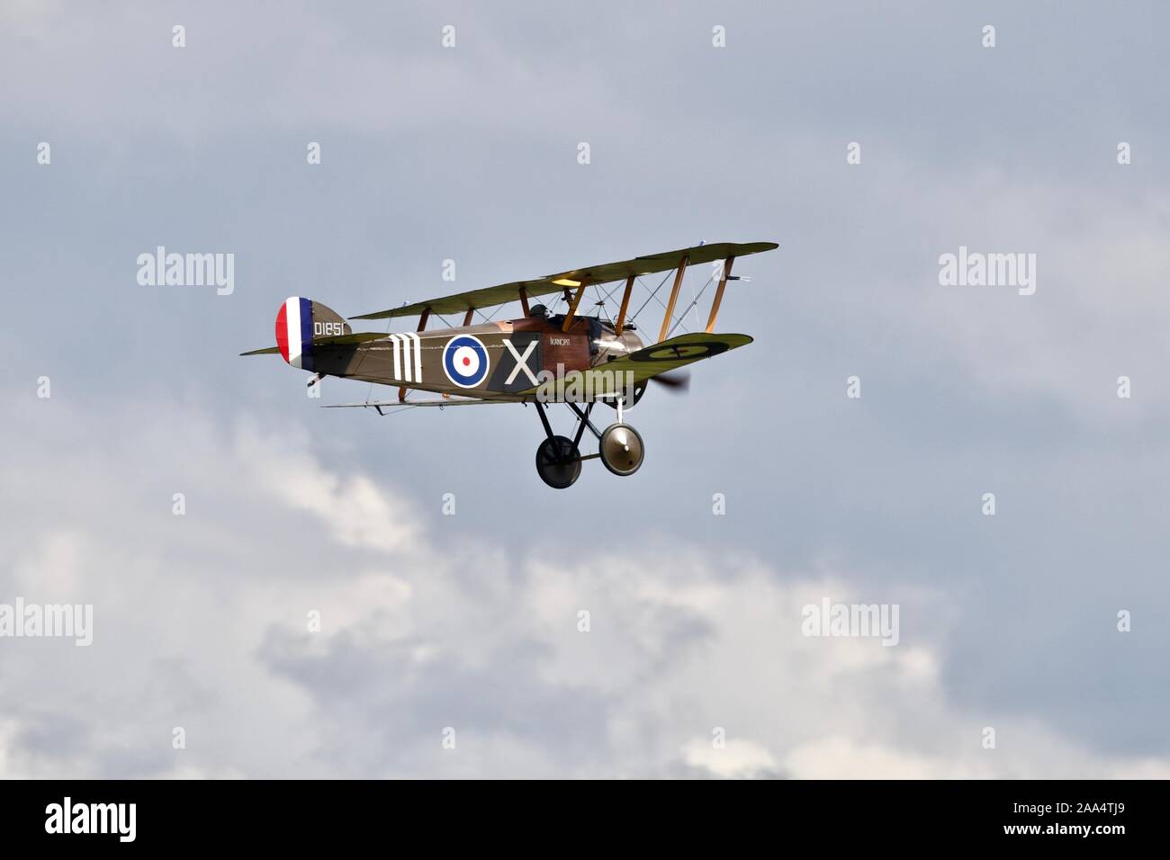 1918 Sopwith Camel Airborne bei Shuttleworth militärische Airshow am 7. Juli 2019 Stockfoto