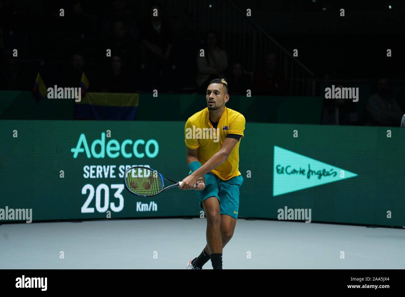 Madrid, Madrid. Nov, 2019 19. MADRID, Spanien - 19. NOVEMBER: Nick Kyrgios von Australien in Aktion während der Gruppe D Match zwischen Australien und Kolumbien beim Davis Cup von Rakuten Madrid Finale 2019 bei Caja Magica am 19. November 2019 in Madrid, Spanien. (Foto von David/Cordon Drücken) Credit: CORDON PRESSE/Alamy leben Nachrichten Stockfoto