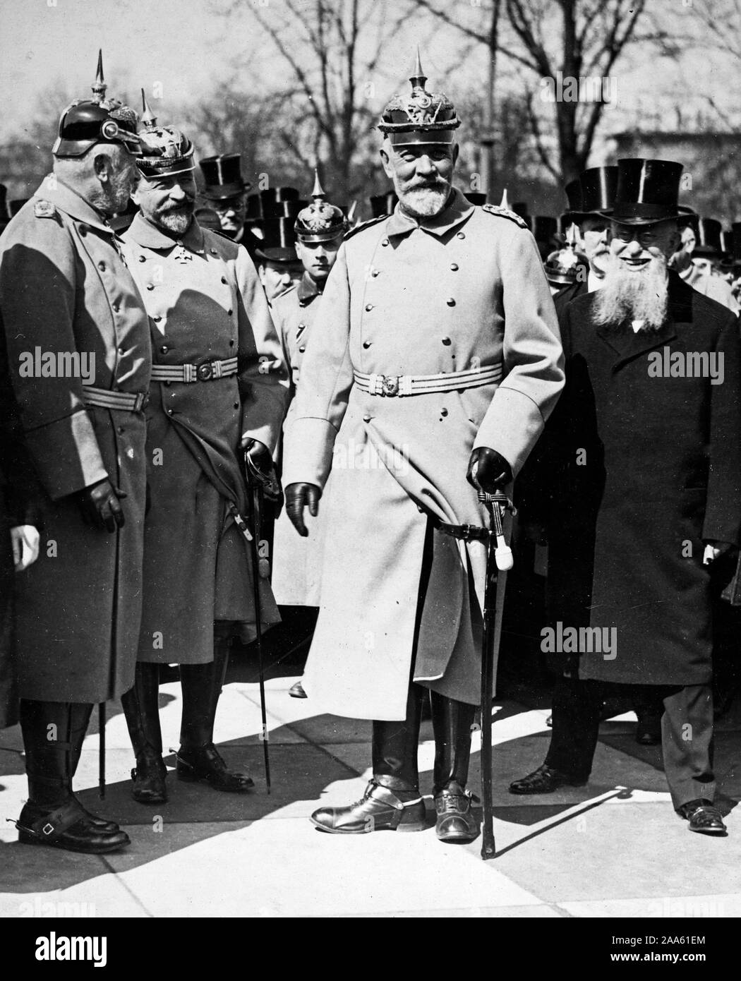 Die deutsche Propaganda. Bundeskanzler von Bethmann-Holweg, und seinen Frieden Lächeln. Ca. 1914-1918 Stockfoto