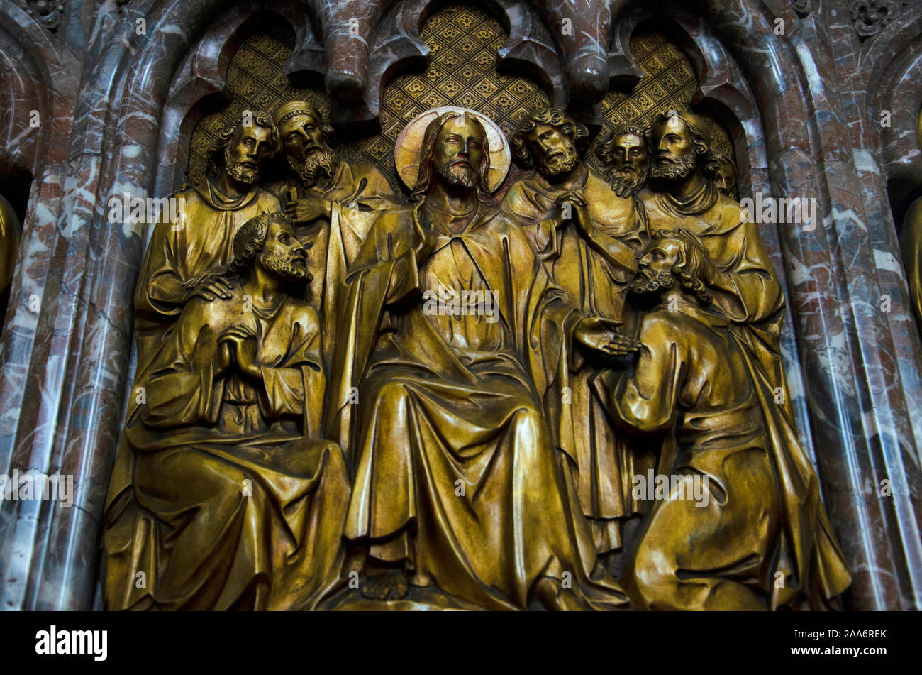 Wunderschön geschnitzten Idol in der St. Martin's Cathedral, Belgien, Ypern, Belgien, Europa Stockfoto