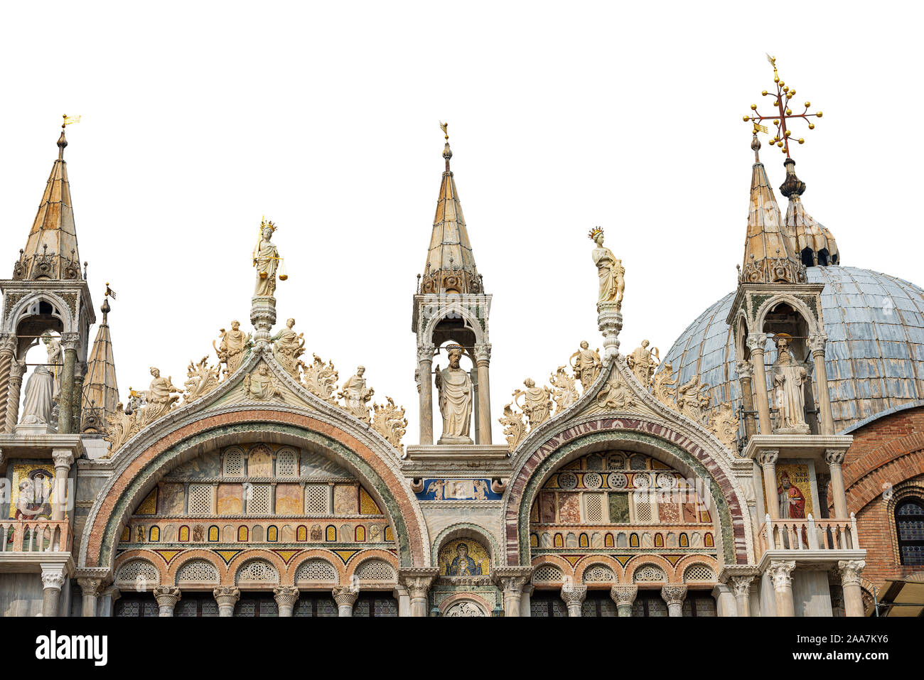 Basilika und Dom San Marco (St. Der Evangelist Markus) auf weißem Hintergrund, Venedig isoliert, UNESCO-Weltkulturerbe, Venetien, Italien, Europa Stockfoto