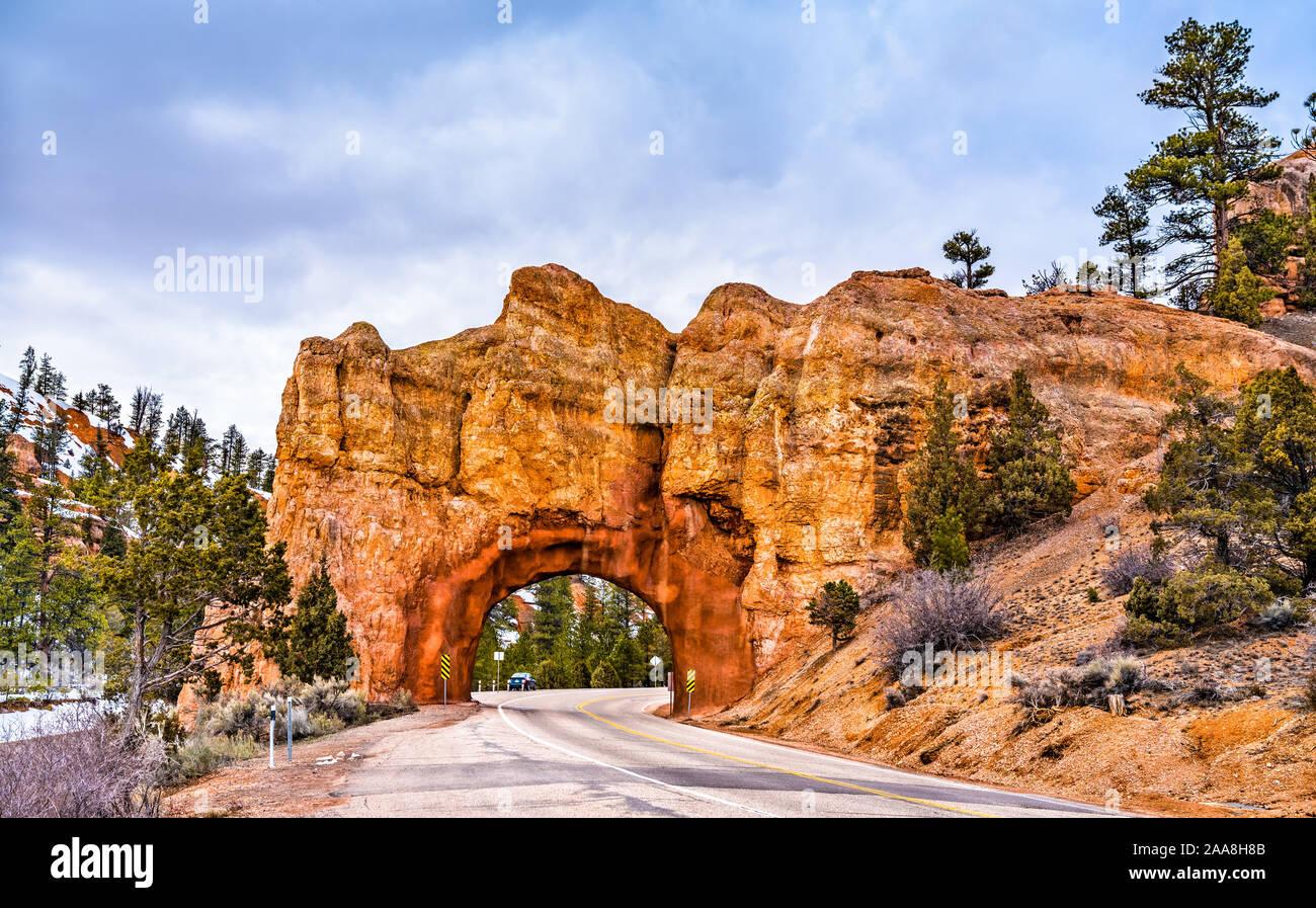 Bogen über Scenic Byway 12 Red Canyon in Utah, USA Stockfoto