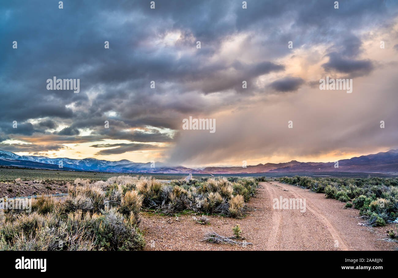 Sonnenuntergang über Fishlake National Forest in Utah, USA Stockfoto