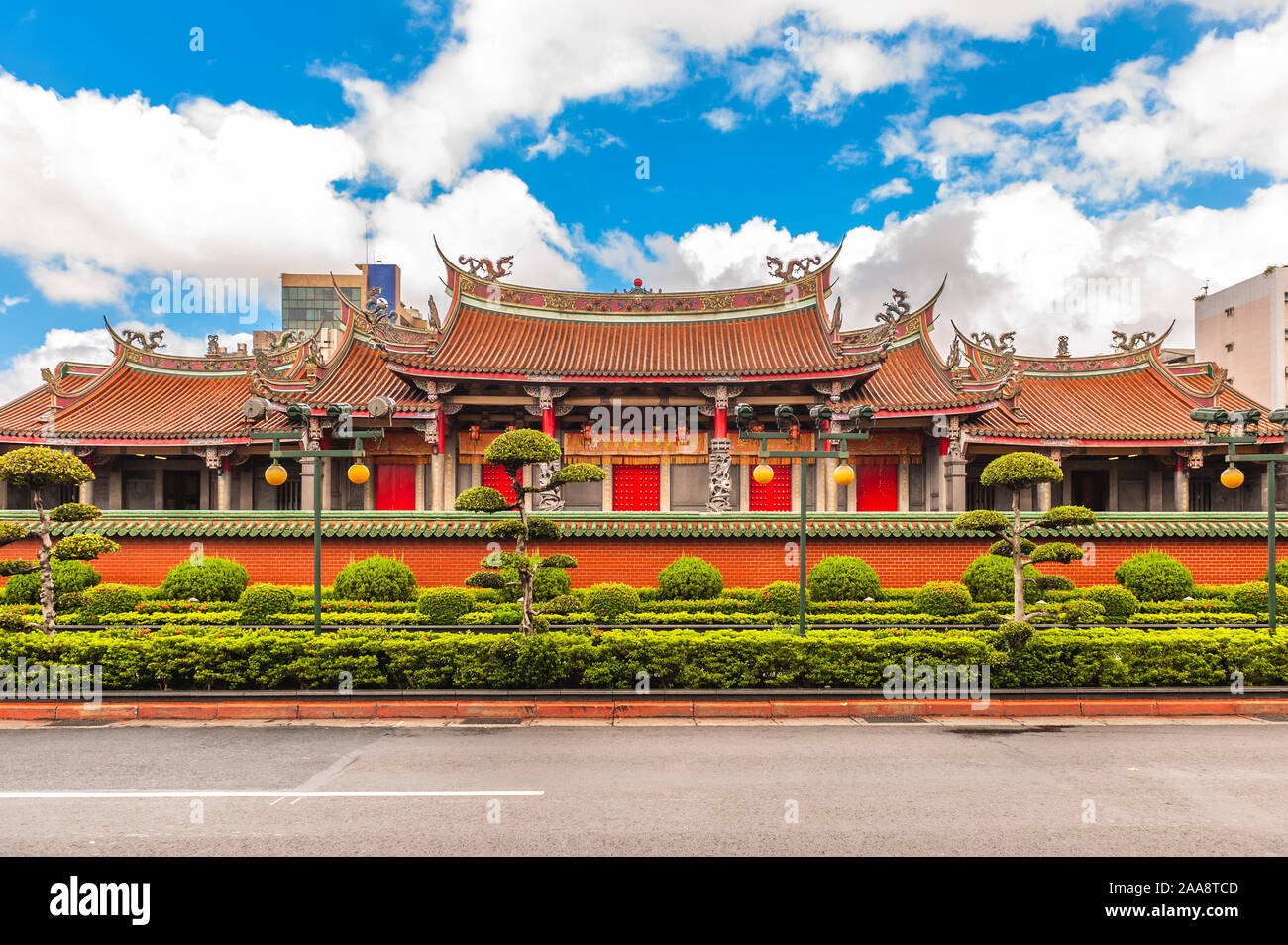 Fassade Blick von Hsing Tian Kong Tempel in Taipei Stockfoto