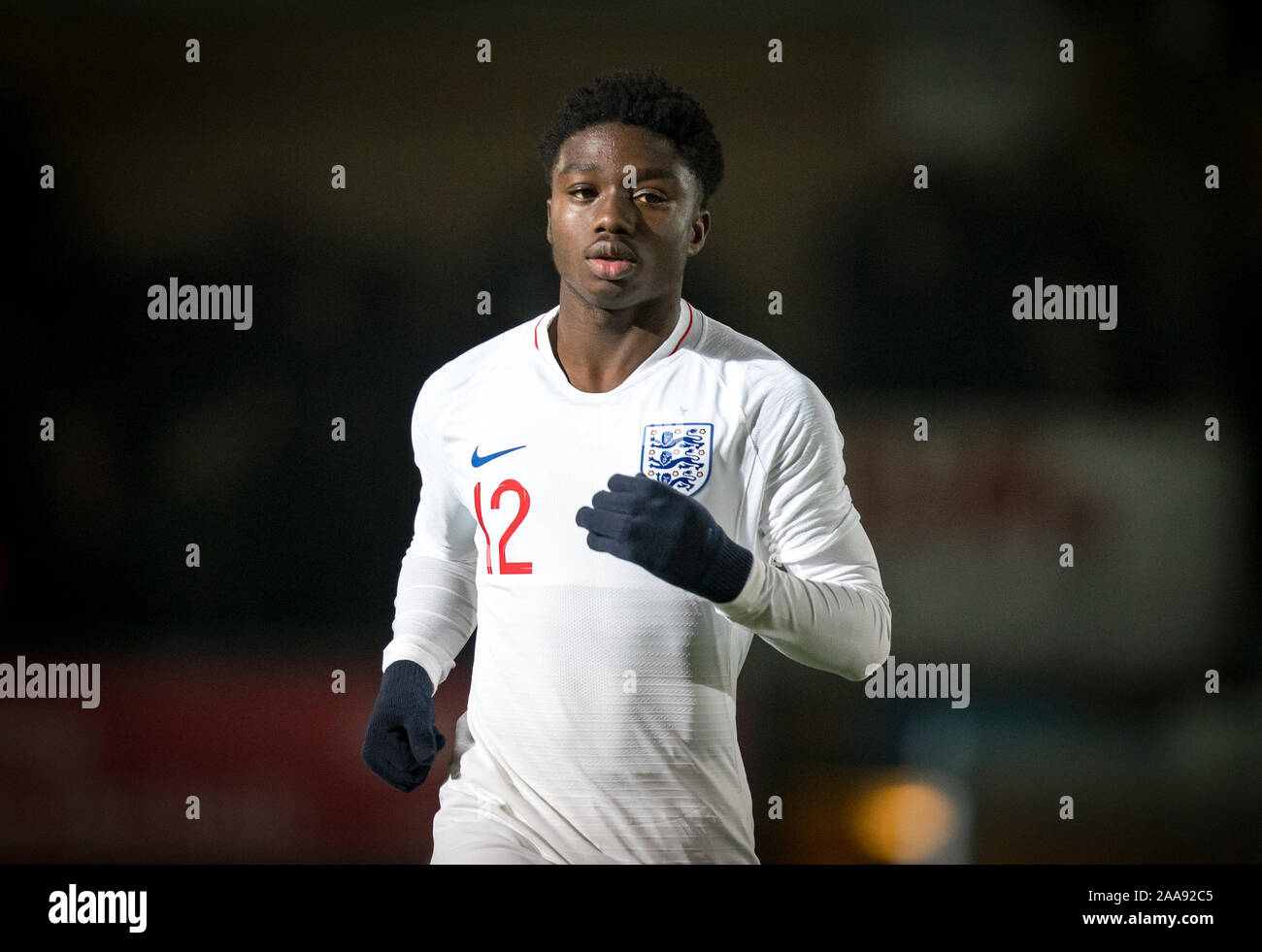 High Wycombe, UK. Nov, 2019 19. Tariq Lamptey (Chelsea) von England U20 während der internationalen Match zwischen England U20 und U21 im Adams Island Park, High Wycombe, England am 19. November 2019. Foto von Andy Rowland. Credit: PRiME Media Images/Alamy leben Nachrichten Stockfoto