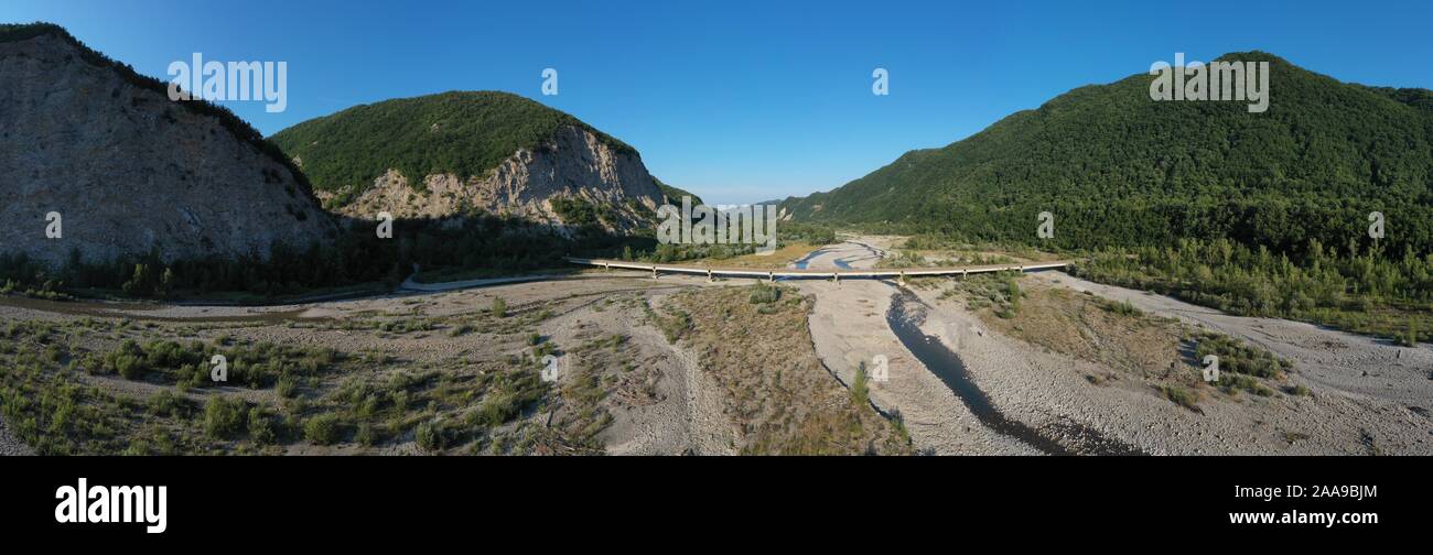 Der Bereich der Trias Gips erstreckt sich über 10 km entlang der oberen Tal der Secchia River zwischen den Castelnovo ne' Monti und Villa Minozzo Stockfoto