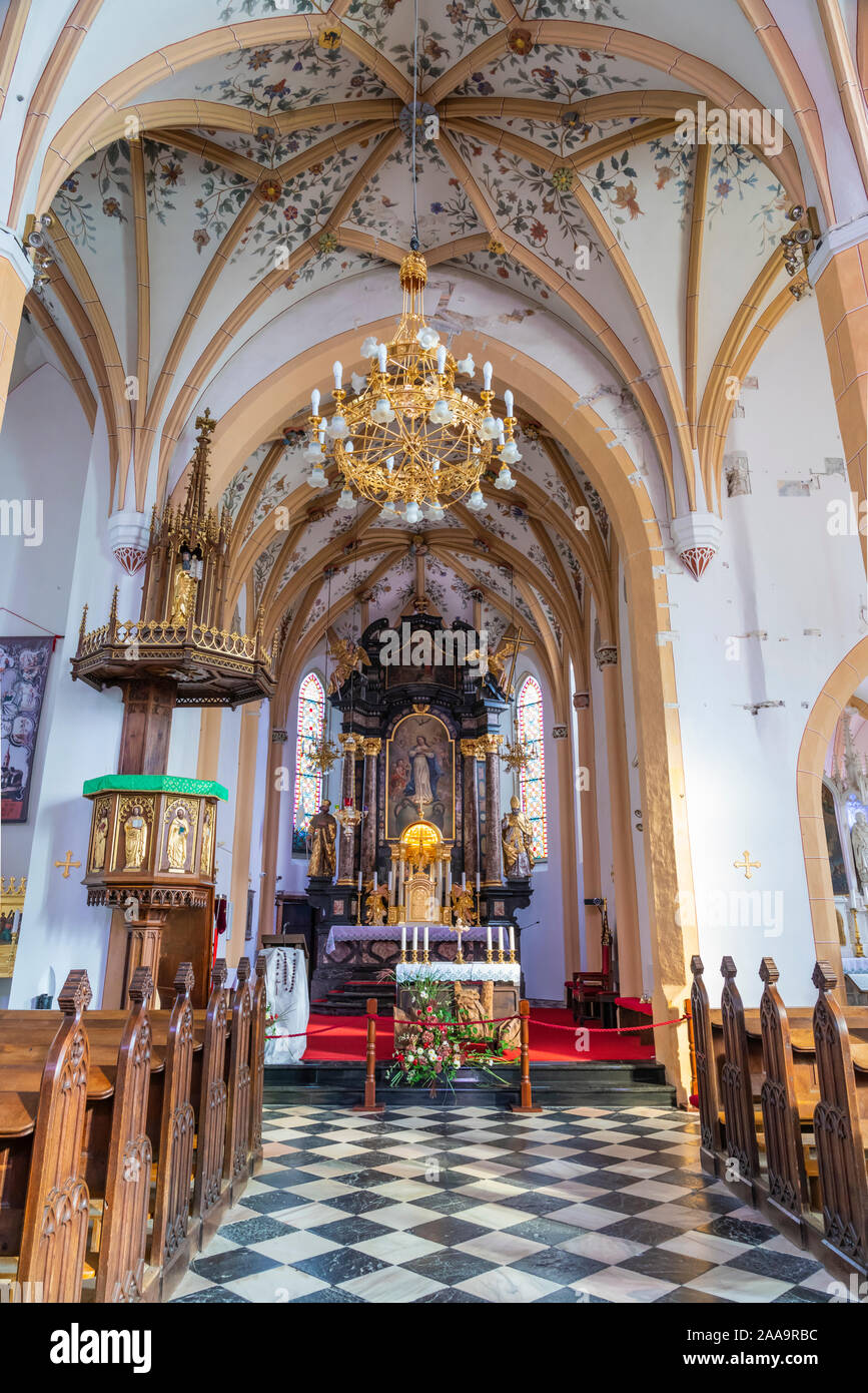 Innenraum der Kirche St. Peter in Radovljica, Slowenien, Europa. Stockfoto