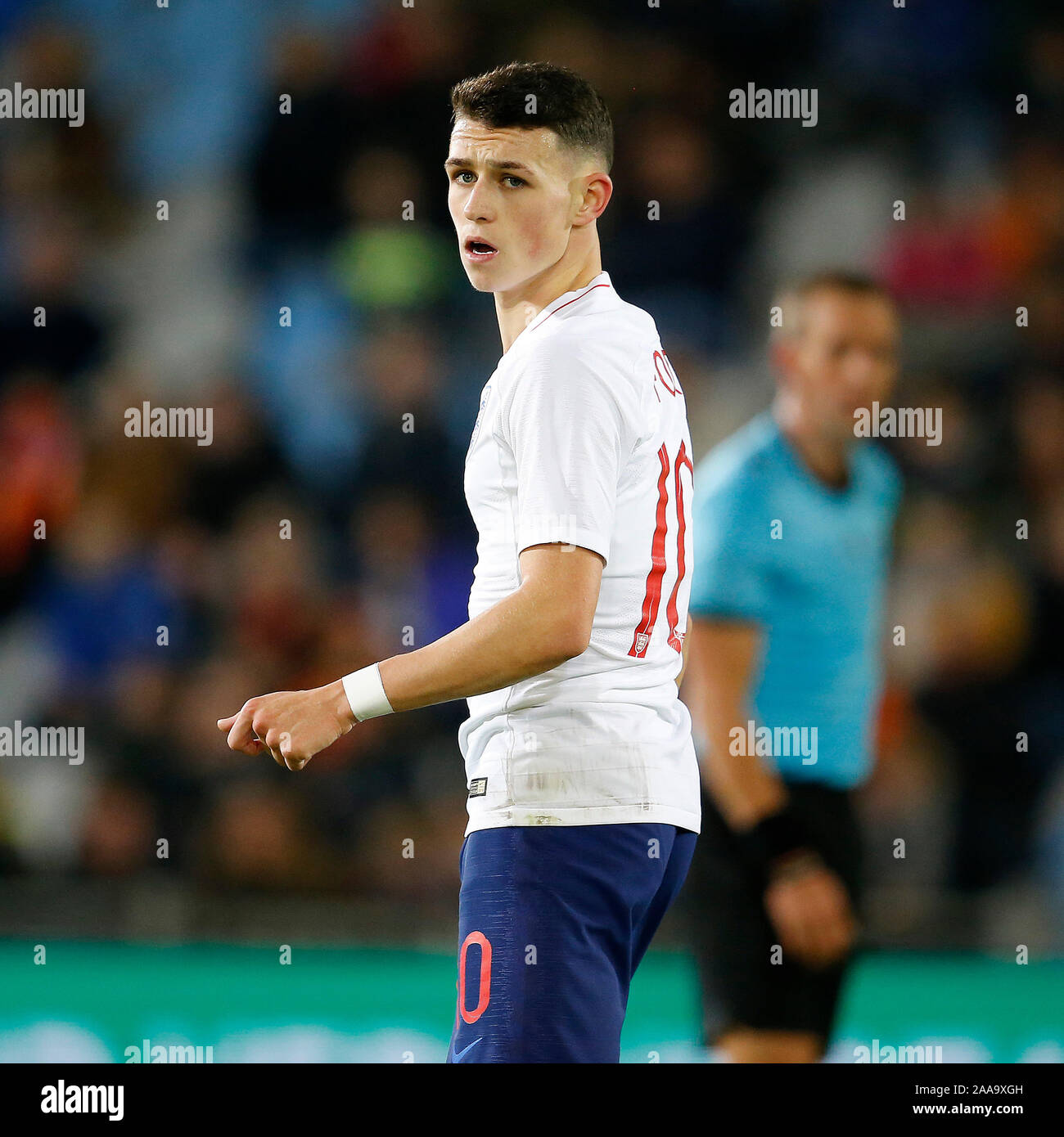 DOETINCHEM, 19-11-2019, Stadion de Vijverberg, Saison 2019 / 2020, Freundschaftsspiel, England Spieler U21 Phil Foden während des Spiels Jong Oranje-Jong Engeland Stockfoto