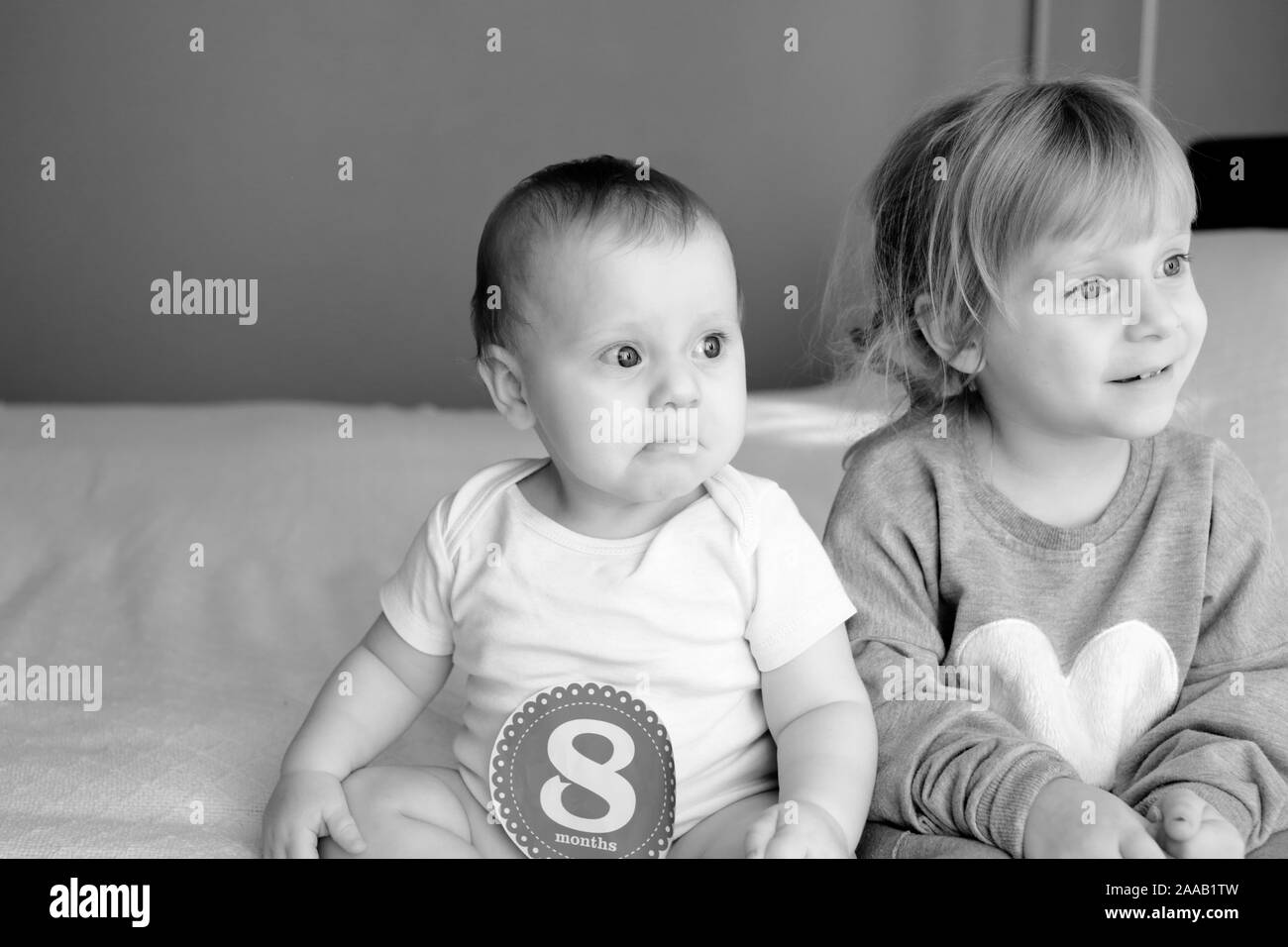 Weinendes Madchen Schwarzweiss Stockfotos Und Bilder Alamy