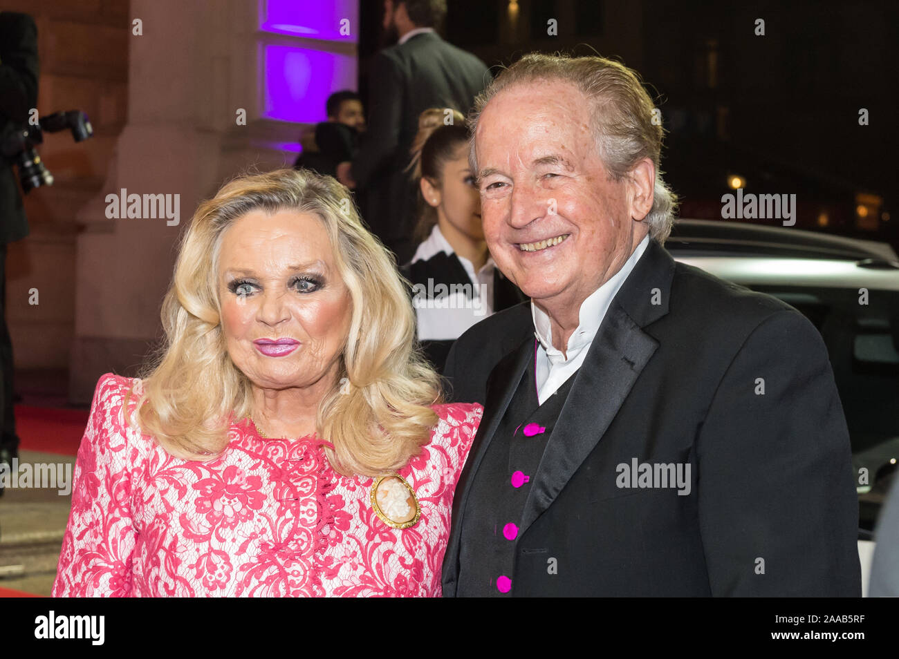 Max Schautzer mit Ehefrau Gundel Lauffer beim 38. Deutschen SportpresseBall 2019 in der Alten Oper. Frankfurt, 09.11.2019 Stockfoto