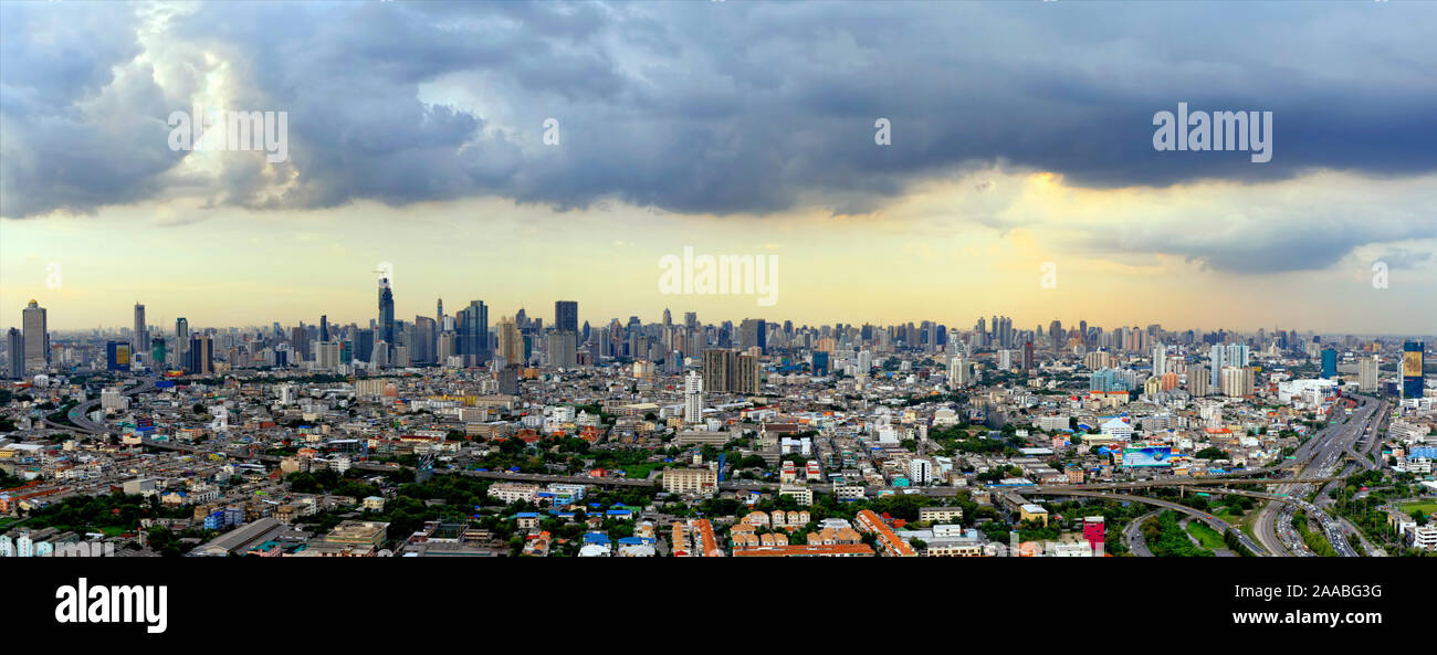 Panoramablick Auf Bangkok Stockfoto