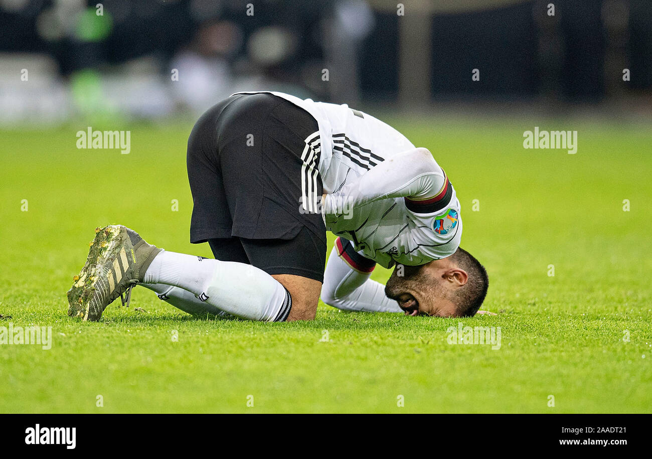 Ilkay GUENDOGAN (Gvºndogan, GER) am Boden. Fussball Laenderspiel, EM-Qualifikation, Gruppe C 9.Spieltag, Deutschland (GER) - Belarus (BLR) 4:0, an 16/11/2019 bei Borussia Mönchengladbach/Deutschland. € | Nutzung weltweit Stockfoto