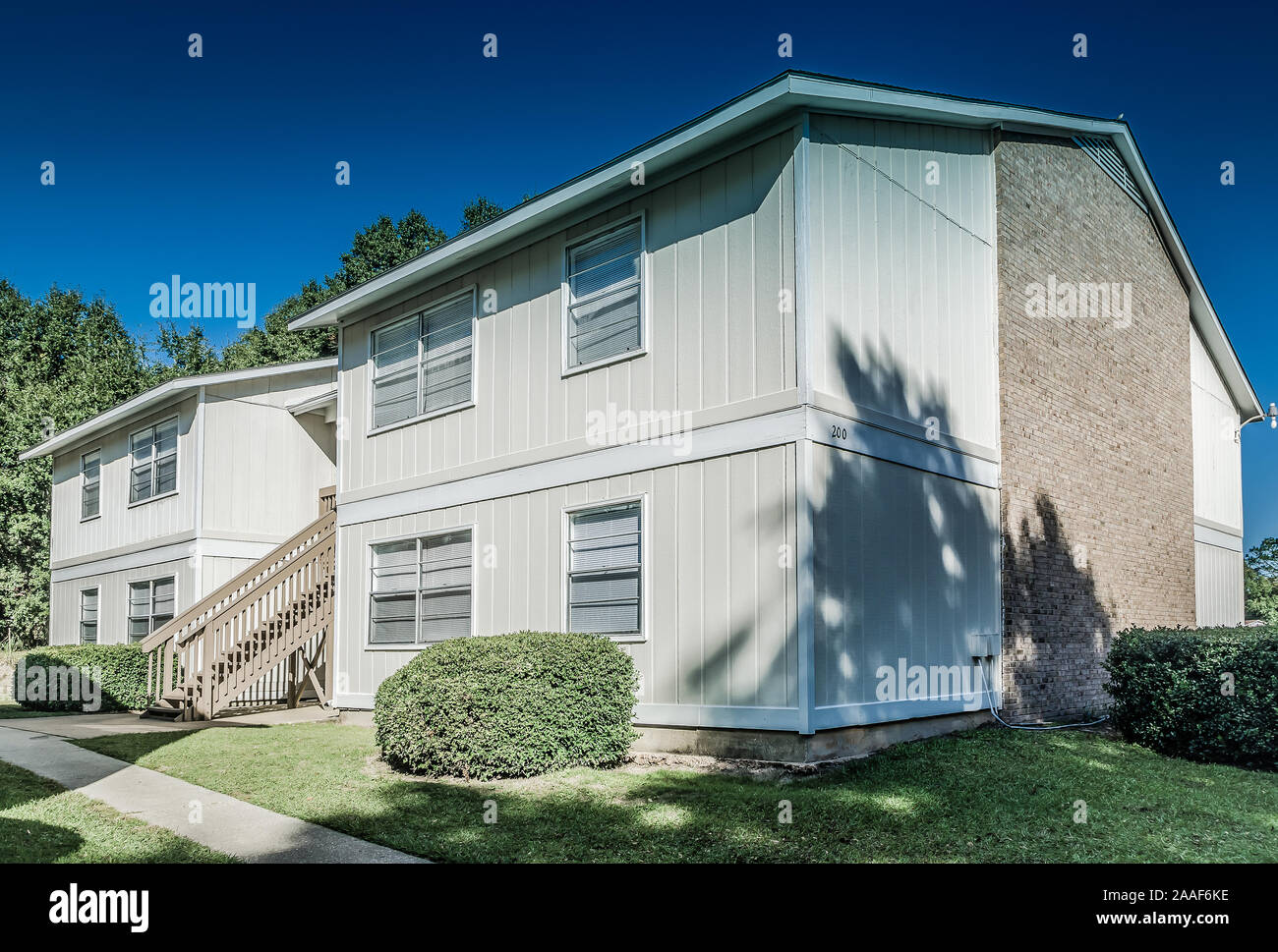 Apartment Gebäuden im Four Seasons Apartments sind dargestellt in Mobile, Alabama. Der Apartment Komplex ist von Sealy Verwaltungsgesellschaft verwaltet. Stockfoto