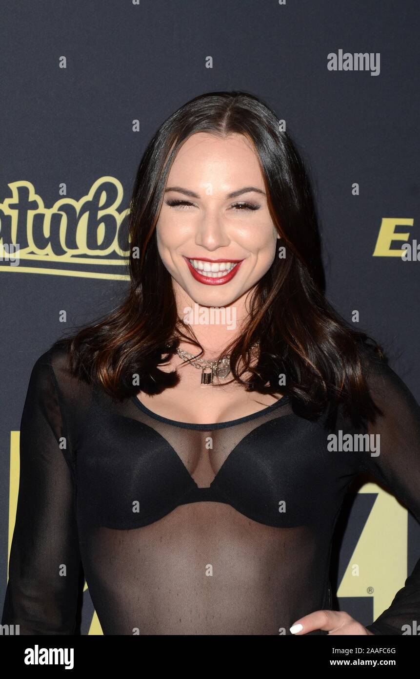 Los Angeles, CA. Nov, 2019 20. Aidra Fox in der Ankunftshalle für Erwachsene Industrie News XBIZ Nominierungen Gala, W Hollywood, Los Angeles, CA, 20. November 2019. Credit: Priscilla Grant/Everett Collection/Alamy leben Nachrichten Stockfoto