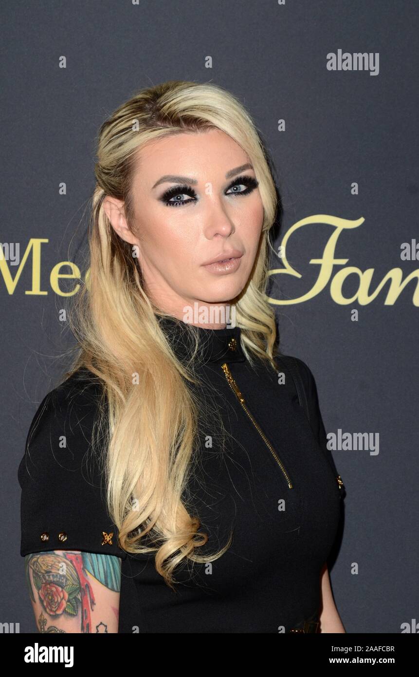 Los Angeles, CA. Nov, 2019 20. Aubrey Kate in der Ankunftshalle für Erwachsene Industrie News XBIZ Nominierungen Gala, W Hollywood, Los Angeles, CA, 20. November 2019. Credit: Priscilla Grant/Everett Collection/Alamy leben Nachrichten Stockfoto