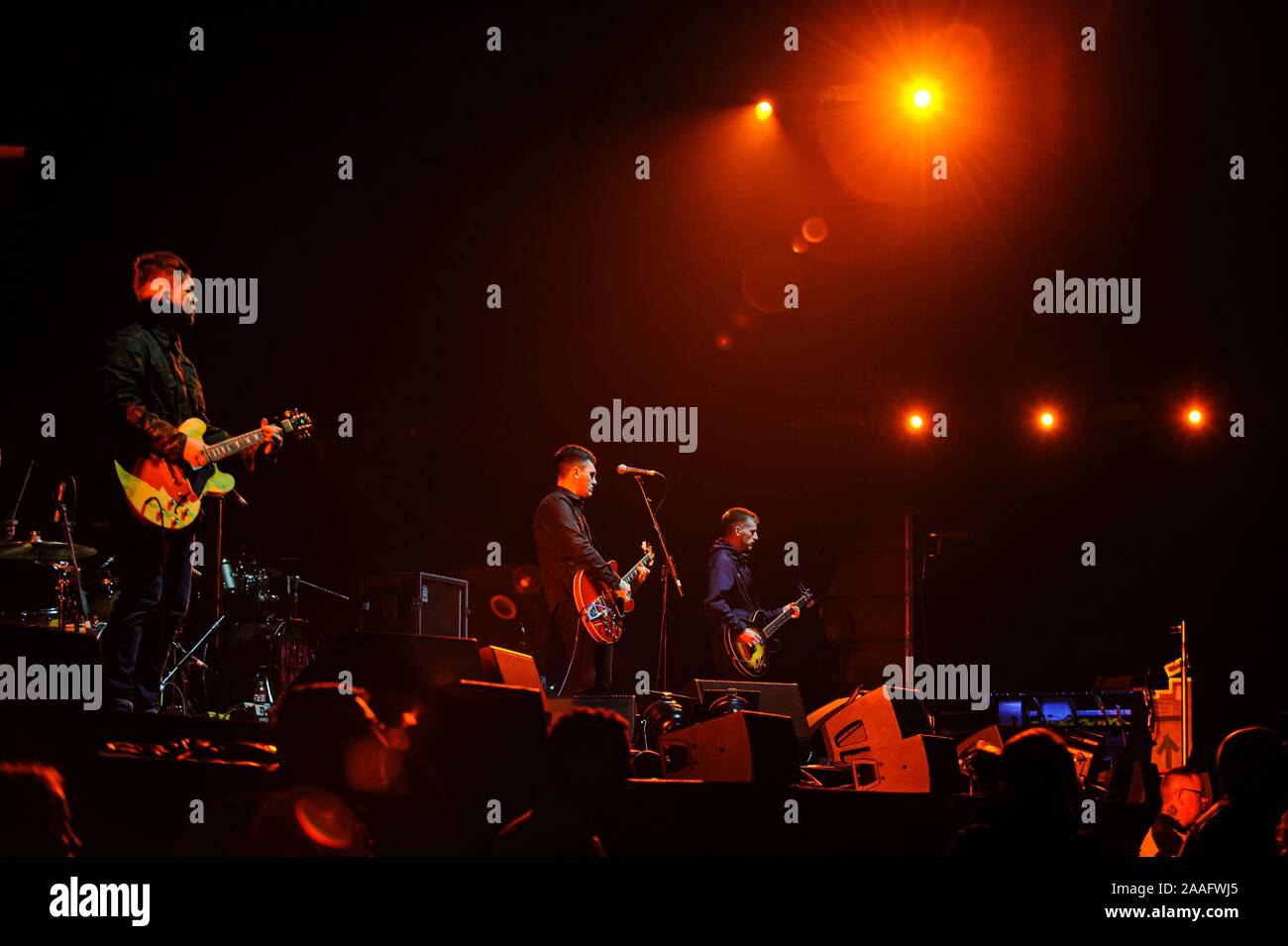 Liverpool, Großbritannien. 21. November 2019. Indie Band, die illicits, führen Sie als Unterstützung für Liam Gallagher während seiner "Warum ich? Warum nicht." Tour an die M&S-Bank Arena. Credit: Paul Warburton/Alamy leben Nachrichten Stockfoto