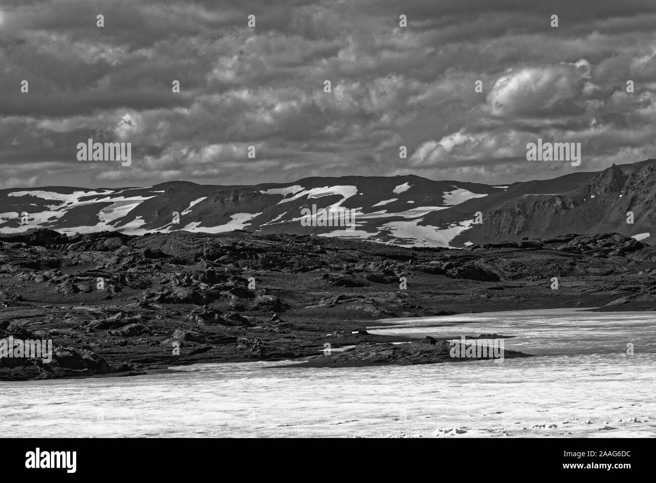 Askja Vulkan und Viti Krater mit See Oskjuvatn Stockfoto