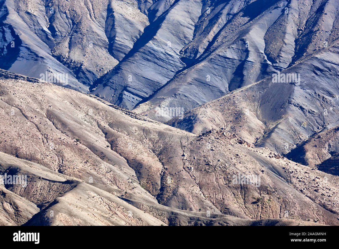 Hohen Atlas. Abstrakte Nahaufnahme des kargen Felsen. Stockfoto