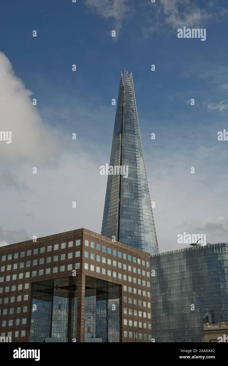 LONDON, UK, September 08, 2017: Renzo Piano neue Wolkenkratzer' Der Shard" in London. Das 95-stöckige Shard, stehend auf 310 Meter (1.016 Fuß), ist die Tal Stockfoto