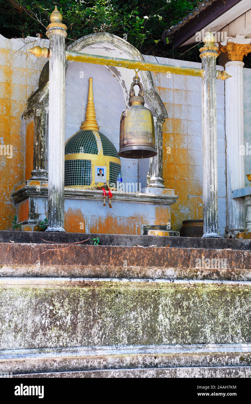 Grabstelle bin Wat Srisoonthron Tempel, Koh Siray, Thailand Stockfoto
