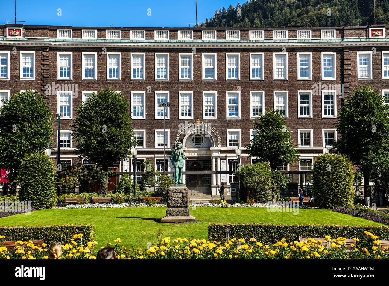 Norwegen. Norvegia. Bergen. Statue von Edvard Grieg in Festplassen Stockfoto