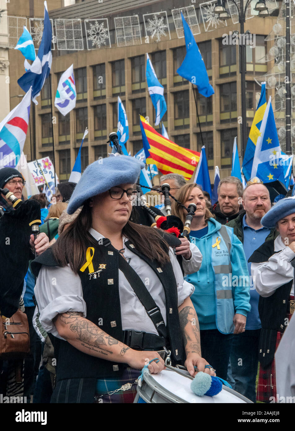 Glasgow, Schottland, Großbritannien. 2. November 2019: eine Kundgebung auf dem George Square für die schottische Unabhängigkeit für 2020. Stockfoto