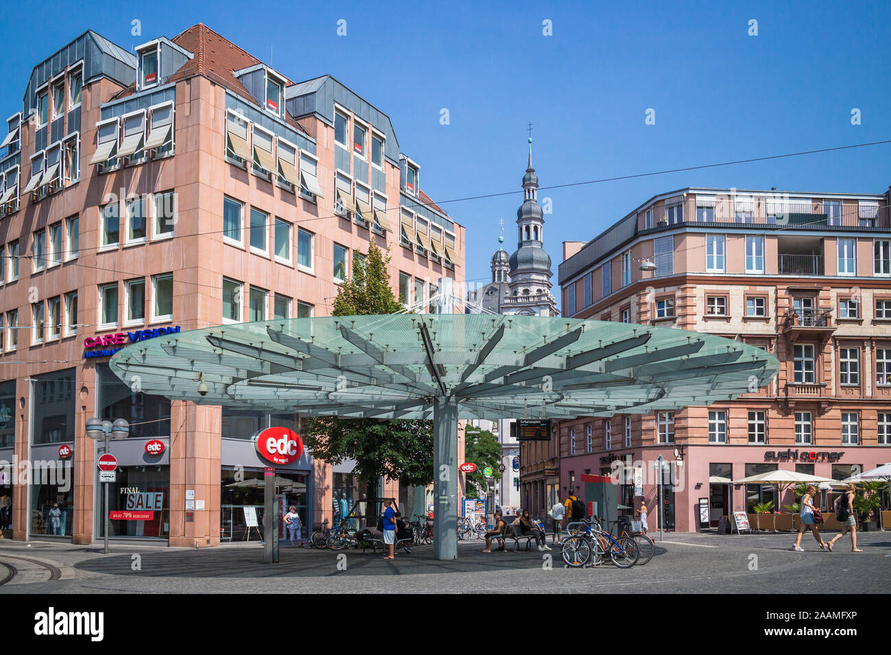 Barbarossaplatz Stockfotos Und Bilder Kaufen Alamy