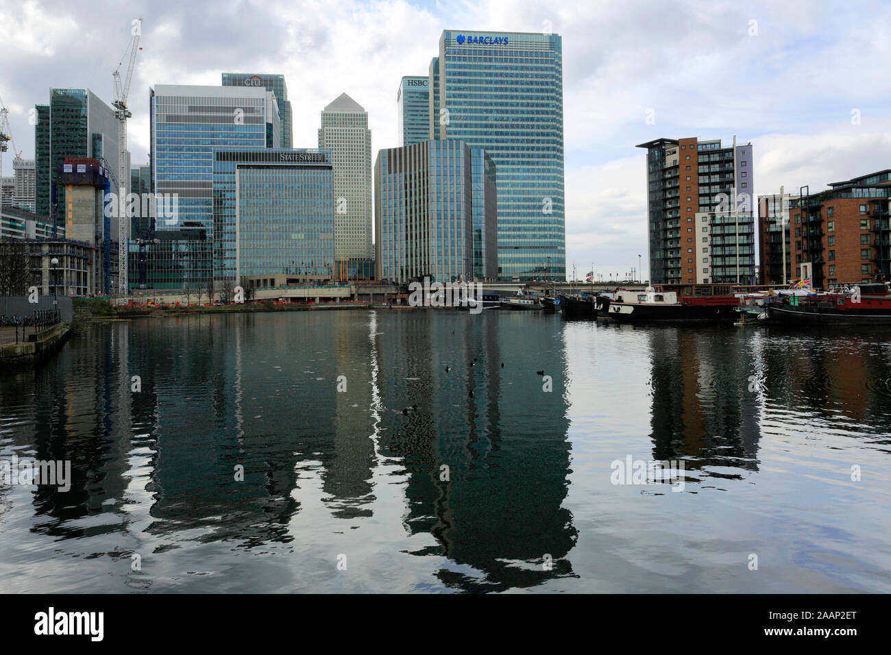 Blick auf Kanada, von den Blackwall Basin, Canary Wharf, Bezirk Tower Hamlets, London City, England Stockfoto