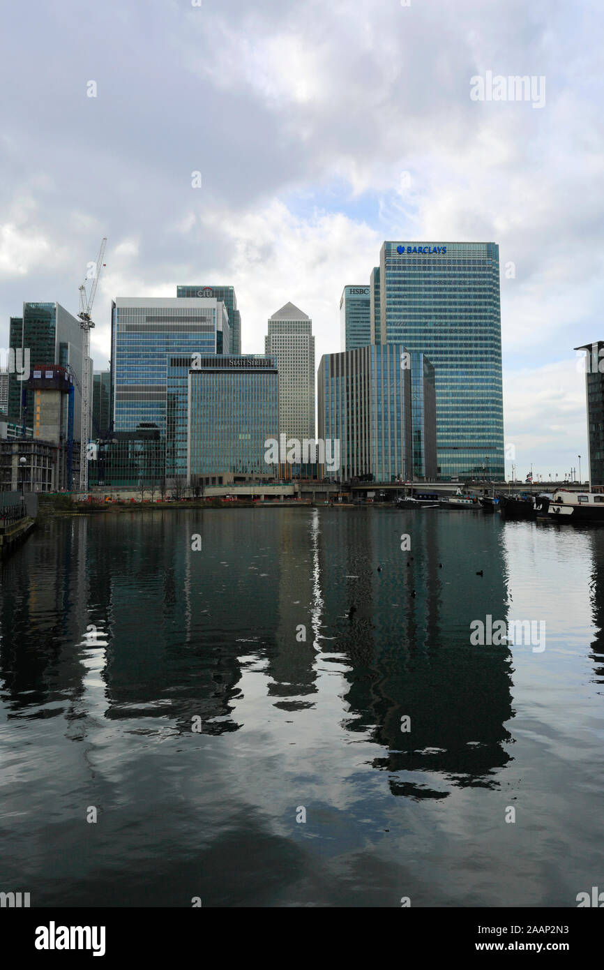 Blick auf Kanada, von den Blackwall Basin, Canary Wharf, Bezirk Tower Hamlets, London City, England Stockfoto