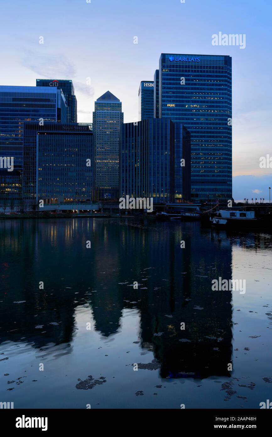 Wolkenkratzer in One Canada Square, Canary Wharf, Bezirk Tower Hamlets, London City, England Stockfoto