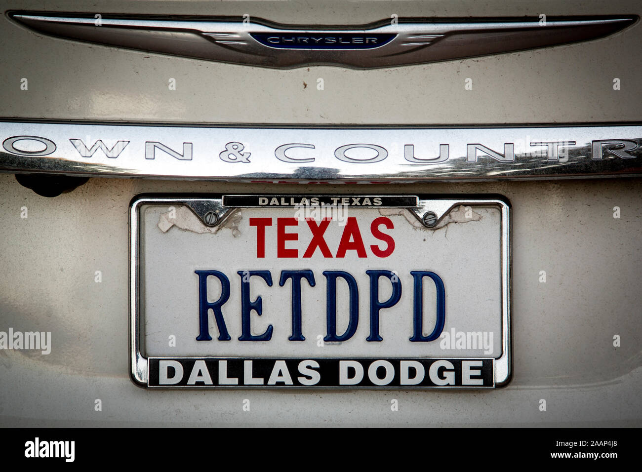 Das Typenschild der Jim Leavelle's Auto. Jim Leavelle war der Dallas Polizei Abteilung Mordkommission, die am 24. November 1963, Begleitung John F. Kennedy Mörder Lee Harvey Oswald war durch den Keller von Dallas Polizei Hauptquartier, wenn Oswald von Jack Ruby erschossen wurde. Jim Leavelle starb am 29 August 2019. Stockfoto