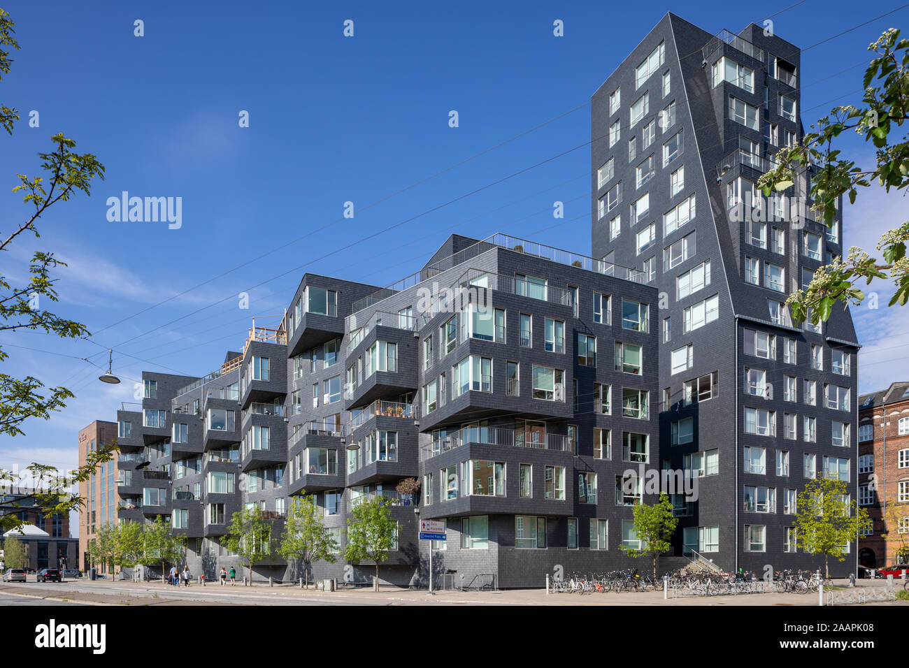 Fyrtårnet ("Leuchtturm"), Mehrfamilienhäuser durch Lundgaard & Tranberg Architekten entworfen, Abgeschlossen 2006; Amerikakaj, Kopenhagen, Dänemark Stockfoto