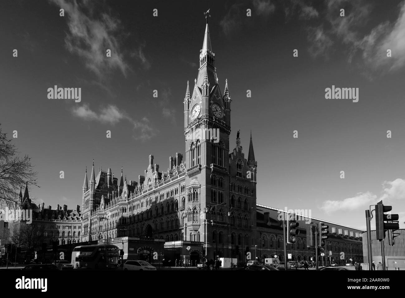 Exterieur Front von St Pancras Railway Station, Stadtteil Camden, London City, England Stockfoto